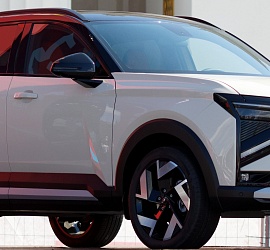 АвтоВАЗ  запускает свой первый кроссовер под названием Lada Azimut.
