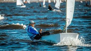 Школьник из Пионерского выиграл первенство России по парусному спорту